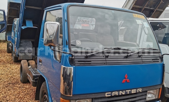 Buy Import Mitsubishi L400 Blue Truck in Kampala in Uganda Buy Import Mitsubishi L400 Blue Truck in Kampala in Uganda