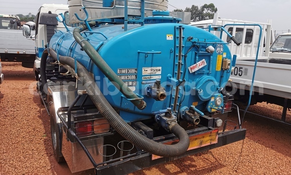 Buy Import Isuzu FTR 850 Other Truck in Kampala in Uganda