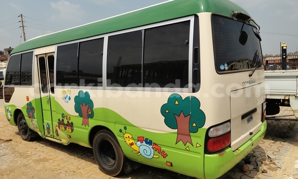 Buy Import Mitsubishi Van Green Truck in Kampala in Uganda