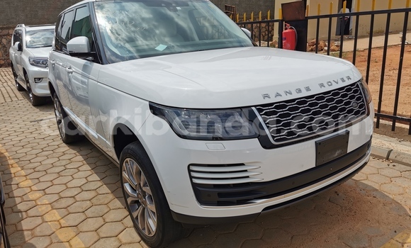 Buy Import Range Rover Range Rover White Car in Kampala in Uganda Buy Import Range Rover Range Rover White Car in Kampala in Uganda
