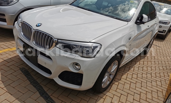 Buy Import BMW X4 White Car in Kampala in Uganda Buy Import BMW X4 White Car in Kampala in Uganda