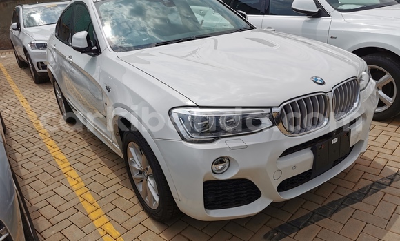 Buy Import BMW X4 White Car in Kampala in Uganda Buy Import BMW X4 White Car in Kampala in Uganda