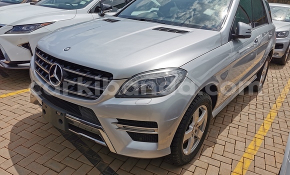 Buy Import Mercedes‒Benz ML–Class Silver Car in Kampala in Uganda Buy Import Mercedes‒Benz ML–Class Silver Car in Kampala in Uganda