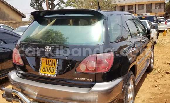 Buy Used Toyota Harrier Black Car in Kampala in Uganda Buy Used Toyota Harrier Black Car in Kampala in Uganda
