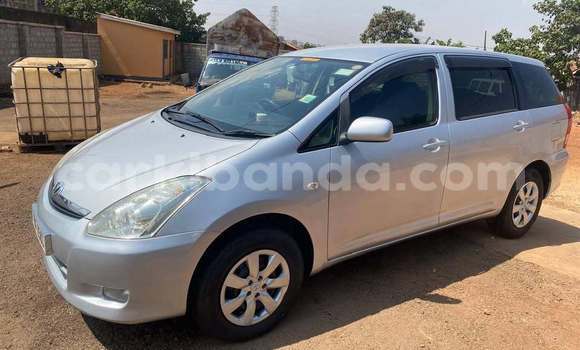 Gura Yakoze Toyota Rush Other Imodoka i Kampala mu Uganda Gura Yakoze Toyota Rush Other Imodoka i Kampala mu Uganda