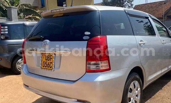 Gura Yakoze Toyota Rush Other Imodoka i Kampala mu Uganda Gura Yakoze Toyota Rush Other Imodoka i Kampala mu Uganda