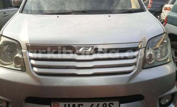 Acheter Occasion Voiture Toyota Noah Autre à Kampala, Ouganda Acheter Occasion Voiture Toyota Noah Autre à Kampala, Ouganda