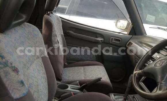 Gura Yakoze Toyota RAV4 Other Imodoka i Kampala mu Uganda Gura Yakoze Toyota RAV4 Other Imodoka i Kampala mu Uganda