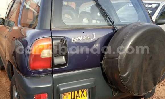 Gura Yakoze Toyota RAV4 Other Imodoka i Kampala mu Uganda Gura Yakoze Toyota RAV4 Other Imodoka i Kampala mu Uganda