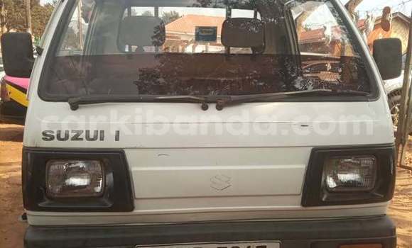 Buy Used Suzuki Carry White Car in Kampala in Uganda