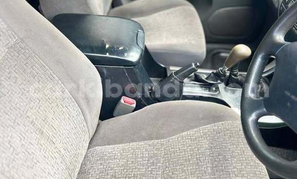 Gura Yakoze Toyota Prado Other Imodoka i Kampala mu Uganda Gura Yakoze Toyota Prado Other Imodoka i Kampala mu Uganda