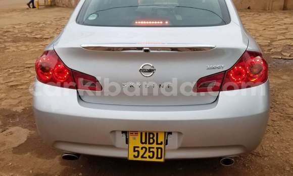 Gura Yakoze Nissan Skyline Other Imodoka i Kampala mu Uganda Gura Yakoze Nissan Skyline Other Imodoka i Kampala mu Uganda