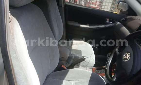 Acheter Occasion Voiture Toyota Corolla Autre à Kampala, Ouganda Acheter Occasion Voiture Toyota Corolla Autre à Kampala, Ouganda