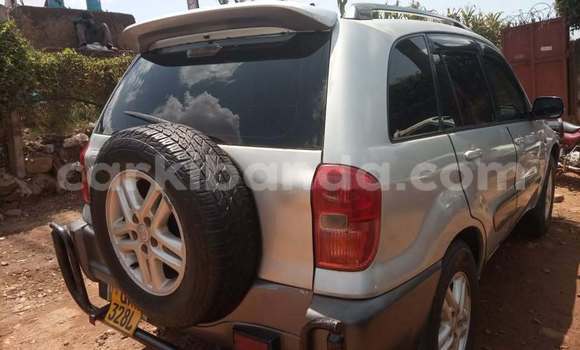 Gura Yakoze Toyota RAV4 Other Imodoka i Kampala mu Uganda Gura Yakoze Toyota RAV4 Other Imodoka i Kampala mu Uganda