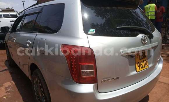 Gura Yakoze Toyota Fielder Other Imodoka i Kampala mu Uganda Gura Yakoze Toyota Fielder Other Imodoka i Kampala mu Uganda