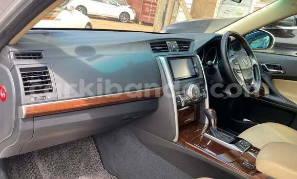 Gura Yakoze Toyota Mark X Other Imodoka i Kampala mu Uganda Gura Yakoze Toyota Mark X Other Imodoka i Kampala mu Uganda