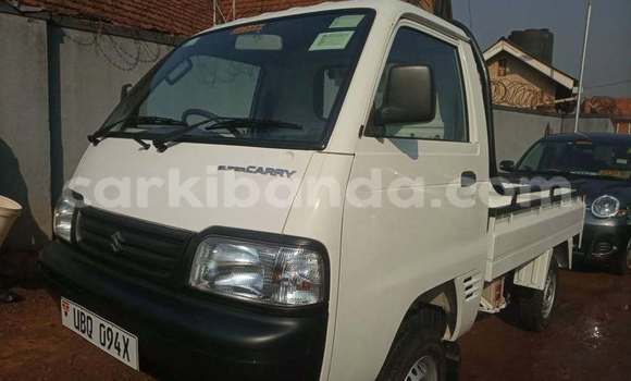 Acheter Occasion Voiture Suzuki Carry Blanc à Kampala, Ouganda Acheter Occasion Voiture Suzuki Carry Blanc à Kampala, Ouganda
