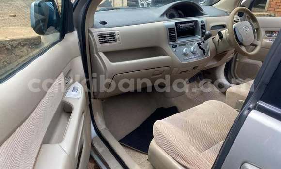 Gura Yakoze Toyota Raum Other Imodoka i Kampala mu Uganda Gura Yakoze Toyota Raum Other Imodoka i Kampala mu Uganda