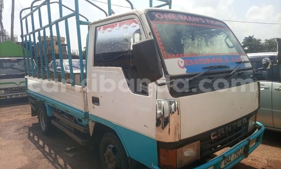 Gura Yakoze Mitsubishi Lancer Cargo Other Imodoka i Kampala mu Uganda Gura Yakoze Mitsubishi Lancer Cargo Other Imodoka i Kampala mu Uganda