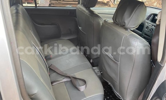 Acheter Occasion Voiture Toyota Succeed Autre à Kampala, Ouganda Acheter Occasion Voiture Toyota Succeed Autre à Kampala, Ouganda