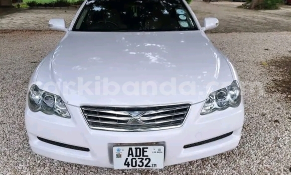 Gura Yakoze Toyota Mark X White Imodoka i Ibanda mu Western Gura Yakoze Toyota Mark X White Imodoka i Ibanda mu Western