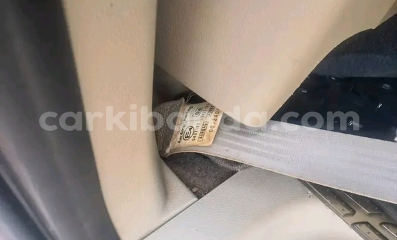 Buy Used Mazda Biante White Car in Bugiri in Eastern