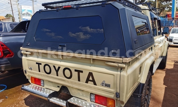 Buy Import Toyota Land Cruiser Other Car in Kampala in Uganda Buy Import Toyota Land Cruiser Other Car in Kampala in Uganda