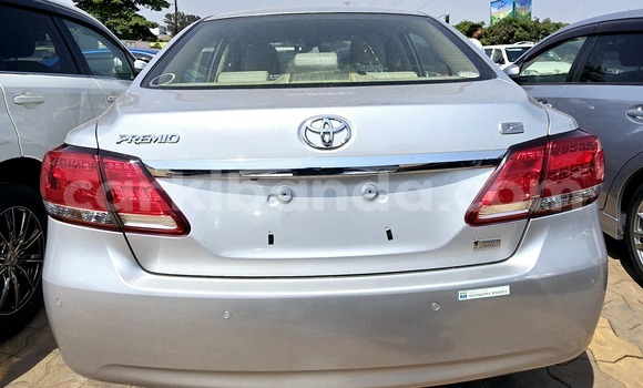 Nunua Imported Toyota Premio Fedha Gari ndani ya Kampala nchini Uganda Nunua Imported Toyota Premio Fedha Gari ndani ya Kampala nchini Uganda