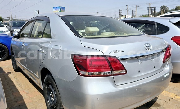 Nunua Imported Toyota Premio Fedha Gari ndani ya Kampala nchini Uganda Nunua Imported Toyota Premio Fedha Gari ndani ya Kampala nchini Uganda