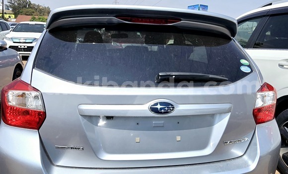 Acheter Neuf Voiture Subaru Impreza Gris à Kampala, Ouganda Acheter Neuf Voiture Subaru Impreza Gris à Kampala, Ouganda