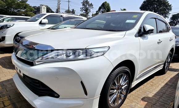 Buy New Toyota Harrier White Car in Kampala in Uganda Buy New Toyota Harrier White Car in Kampala in Uganda