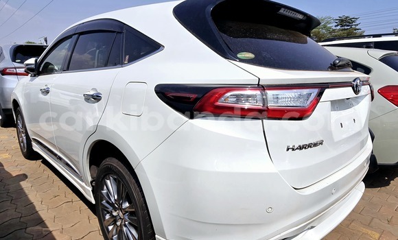 Buy New Toyota Harrier White Car in Kampala in Uganda Buy New Toyota Harrier White Car in Kampala in Uganda
