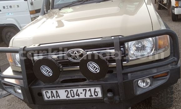 Buy Import Toyota Land Cruiser Other Car in Kampala in Uganda