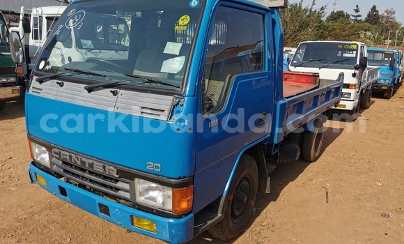 Nunua Imported Mitsubishi L400 Bluu Lori ndani ya Kampala nchini Uganda