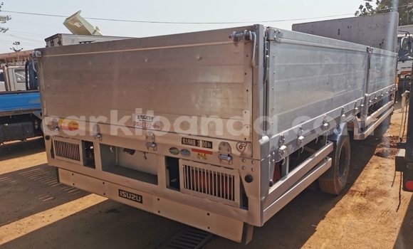Buy Import Fuso Fighter White Truck in Kampala in Uganda Buy Import Fuso Fighter White Truck in Kampala in Uganda