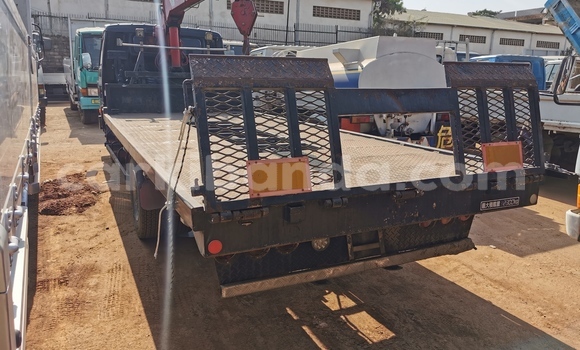 Buy Import Mitsubishi L400 Black Truck in Kampala in Uganda Buy Import Mitsubishi L400 Black Truck in Kampala in Uganda