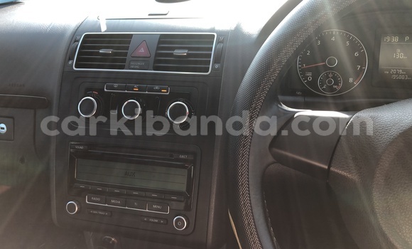 Buy Used Volkswagen Touran Black Car in Kampala in Uganda Buy Used Volkswagen Touran Black Car in Kampala in Uganda