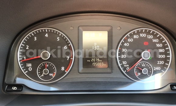 Buy Used Volkswagen Touran Black Car in Kampala in Uganda Buy Used Volkswagen Touran Black Car in Kampala in Uganda