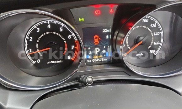 Acheter Occasion Voiture Mitsubishi RVR Gris à Kampala, Ouganda Acheter Occasion Voiture Mitsubishi RVR Gris à Kampala, Ouganda