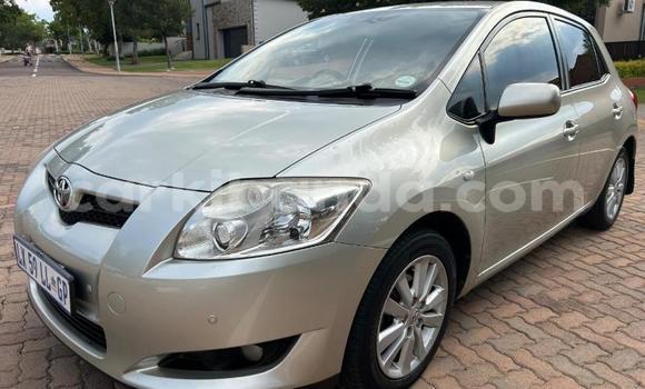 Buy Used Toyota Auris Brown Car in Kampala in Uganda Buy Used Toyota Auris Brown Car in Kampala in Uganda