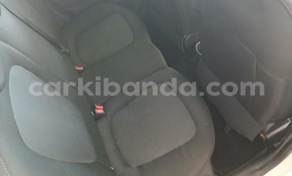 Buy Used Hyundai i20 White Car in Kampala in Uganda Buy Used Hyundai i20 White Car in Kampala in Uganda