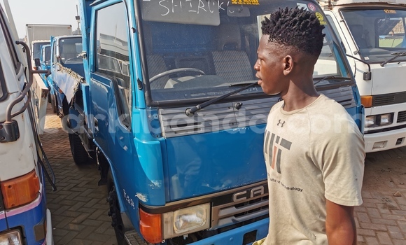 Buy Import Mitsubishi L400 Blue Truck in Kampala in Uganda Buy Import Mitsubishi L400 Blue Truck in Kampala in Uganda