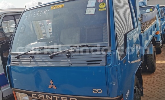 Buy Import Mitsubishi L400 Blue Truck in Kampala in Uganda Buy Import Mitsubishi L400 Blue Truck in Kampala in Uganda