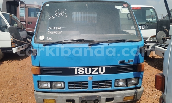 Buy Import Isuzu FTR 850 Blue Truck in Kampala in Uganda Buy Import Isuzu FTR 850 Blue Truck in Kampala in Uganda