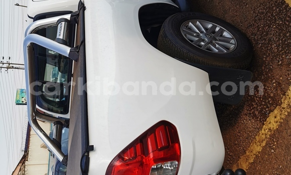 Buy Import Toyota Hilux White Car in Kampala in Uganda Buy Import Toyota Hilux White Car in Kampala in Uganda