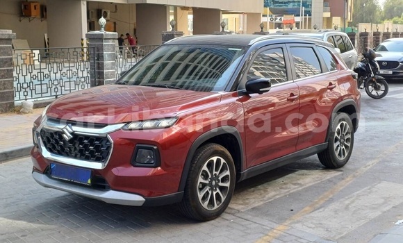Gura Yakoze Suzuki Grand Vitara Red Imodoka i Kampala mu Uganda