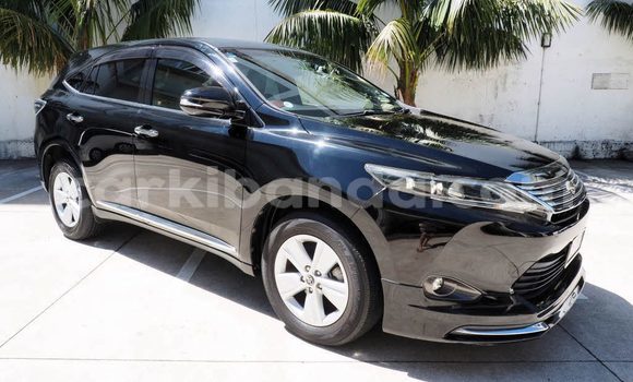 Buy Used Toyota Harrier Black Car in Kampala in Uganda Buy Used Toyota Harrier Black Car in Kampala in Uganda
