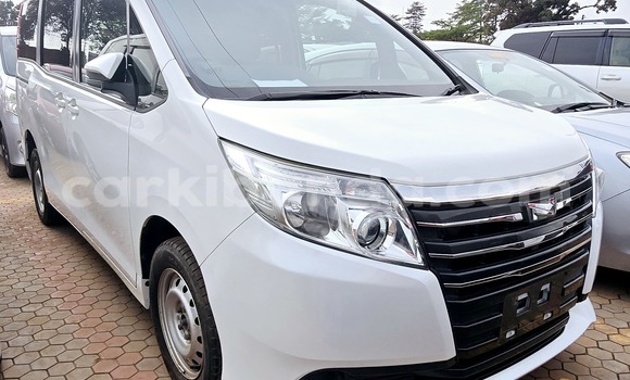 Buy New Toyota Noah White Car in Kampala in Uganda Buy New Toyota Noah White Car in Kampala in Uganda