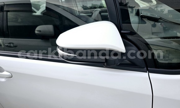 Buy New Toyota Noah White Car in Kampala in Uganda Buy New Toyota Noah White Car in Kampala in Uganda