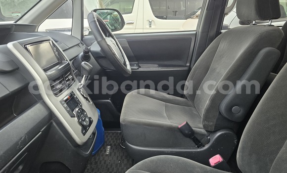 Buy New Toyota Noah Other Car in Kampala in Uganda Buy New Toyota Noah Other Car in Kampala in Uganda